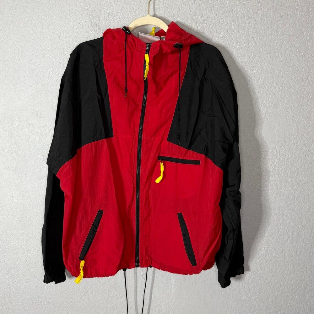 Vintage‎ Marlboro Adventure Team windbreaker Size Large